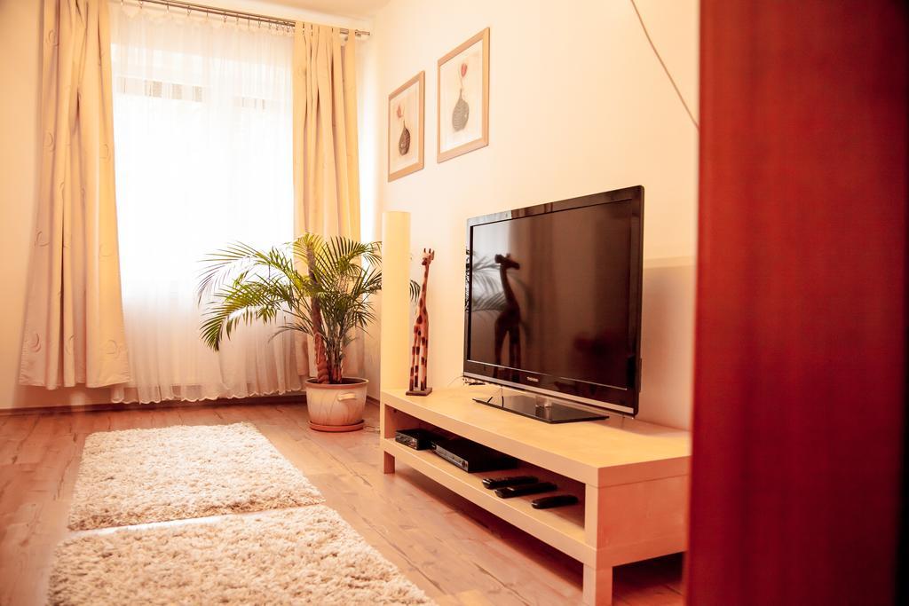 Apartmany U Cerveneho Stromu Rožnov pod Radhoštěm 外观 照片