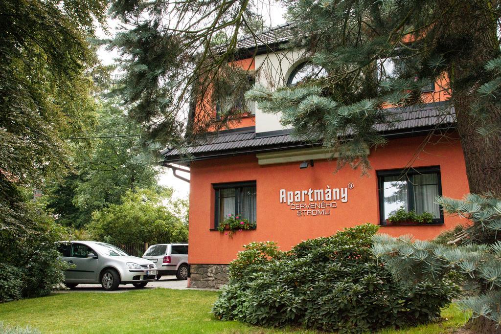 Apartmany U Cerveneho Stromu Rožnov pod Radhoštěm 外观 照片