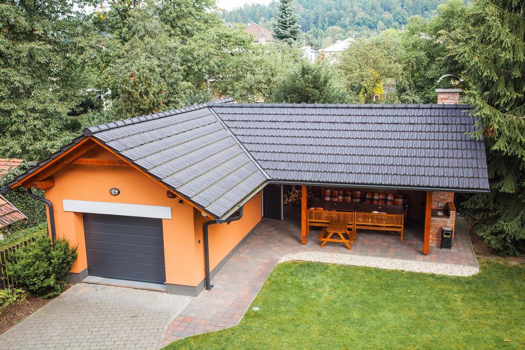 Apartmany U Cerveneho Stromu Rožnov pod Radhoštěm 外观 照片