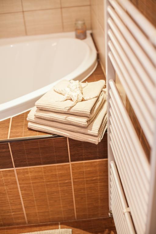 Apartmany U Cerveneho Stromu Rožnov pod Radhoštěm 外观 照片